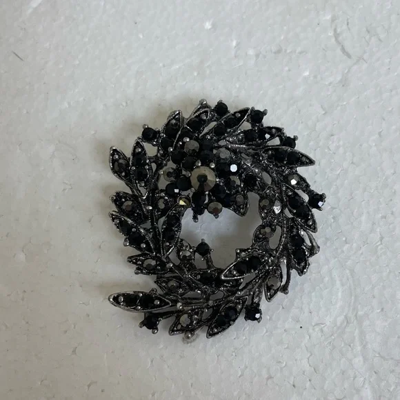 Vintage Black and Silver Ornate Rhinestone Brooch - Picture 1 of 4